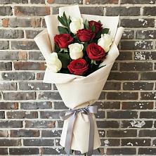 Букет цветов из:  Розы в Мирный