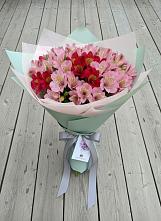 Букет цветов из:  Альстромерии в Мирный