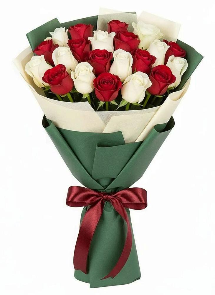 Букет Микс из красных и белых роз в Мирный