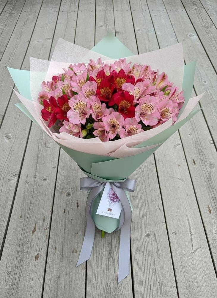 Букет цветов из: Альстромерии в Мирный