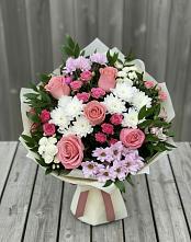 Букет цветов из:  Альстромерии, Гвоздики, Розы и Хризантемы в Мирный