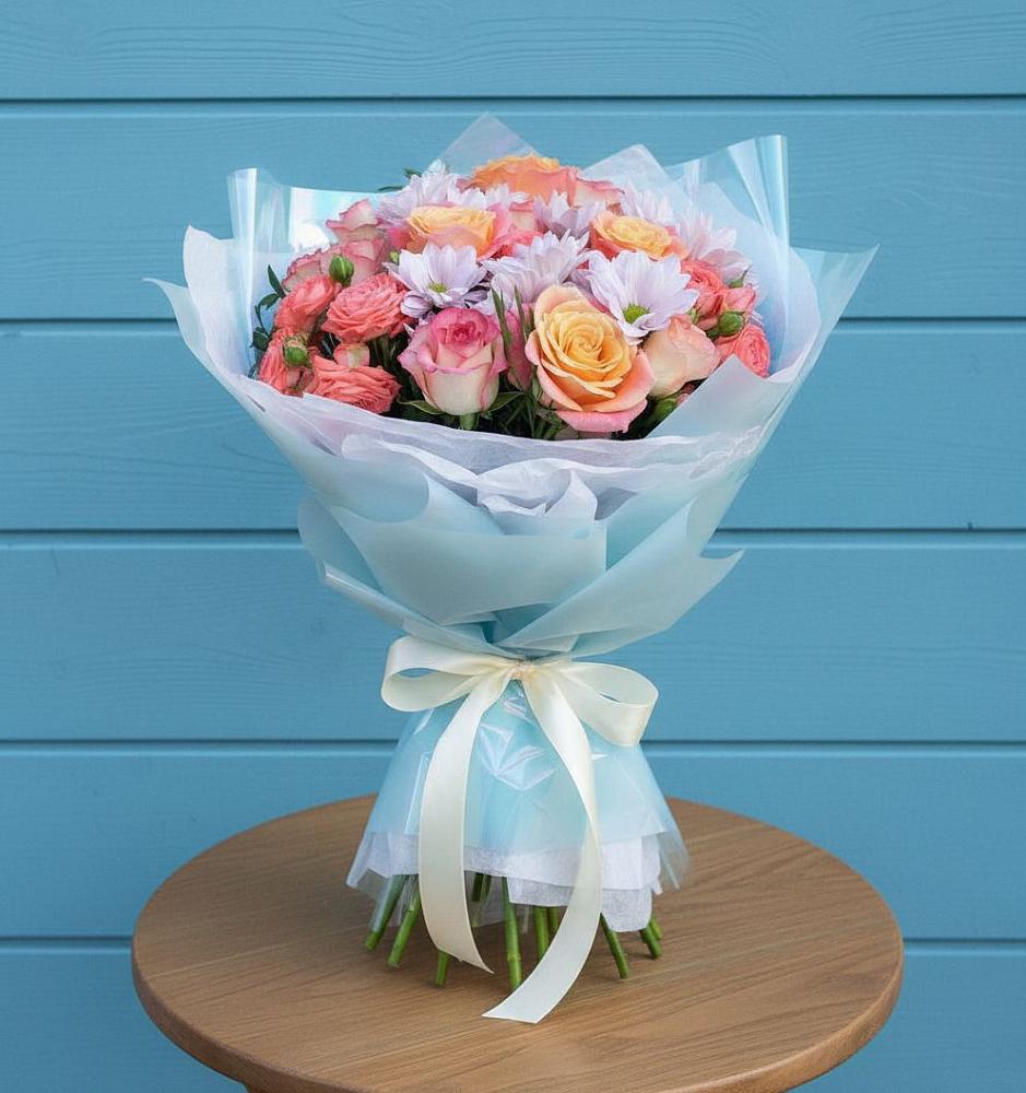 Букет цветов из: Хризантемы и Розы в Мирный