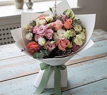 Букет цветов из:  Розы, Лизиантусы и Гвоздики в Мирный