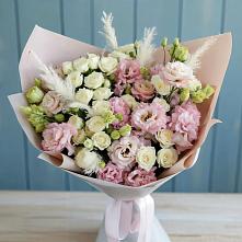 Букет цветов из:  Альстромерии и Розы #REPLACE_PRED# Мирный