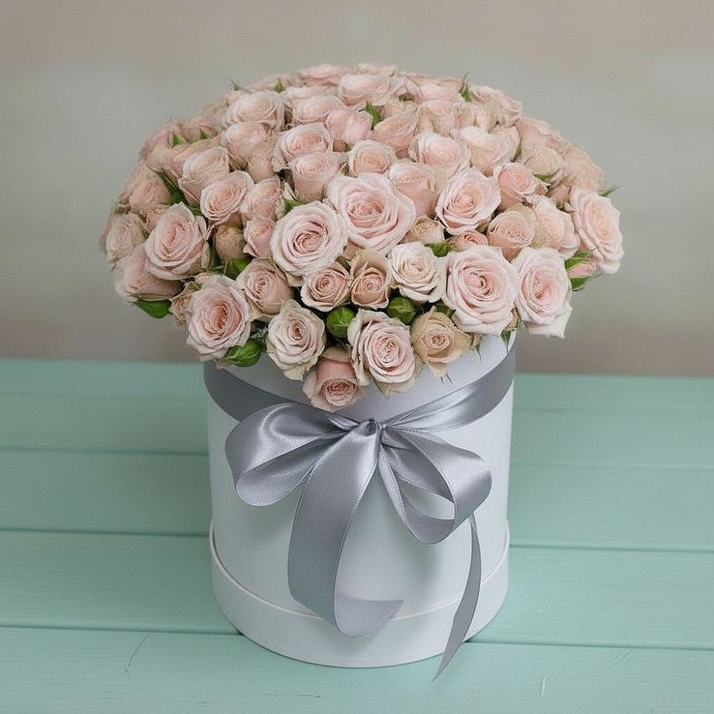 Цветочная композиция из Розы в шляпной коробке в Мирный